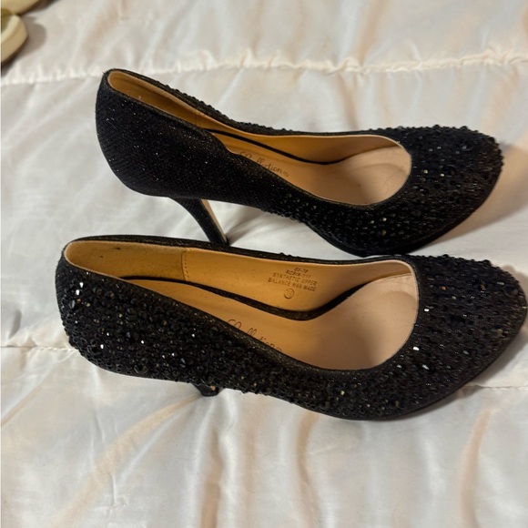 Chic Black Rhinestone Heels - Picture 4 of 16